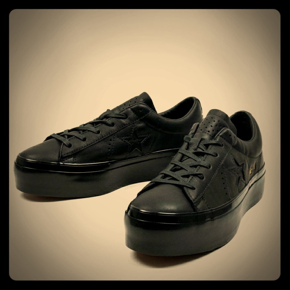 Converse One Star Leather Platform Sneakers US5
